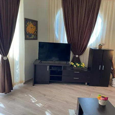 Ivanovi A119 Apartment *